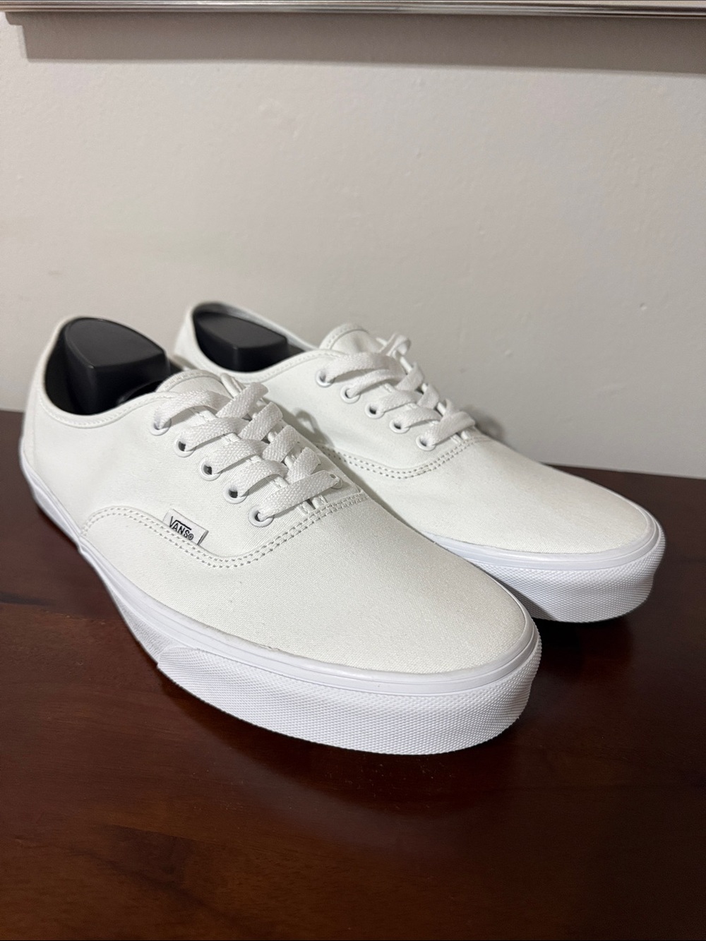 Vans White Low-Top Canvas Lace-Up Canvas Sneakers Men Size 13